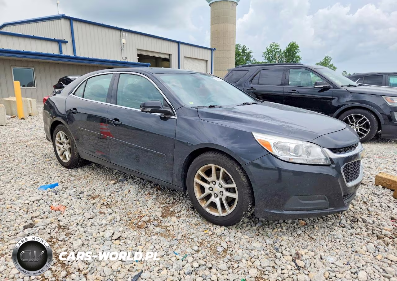 2015 Chevrolet Malibu 1Lt VIN:1G11C5SLXFF331473 - 4