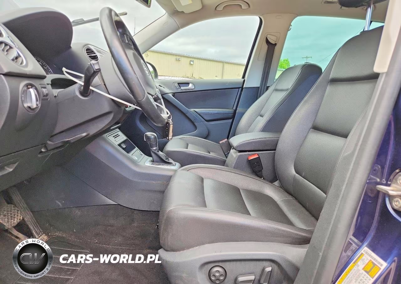 2016 Volkswagen Tiguan S VIN:WVGBV7AX7GW521847 - 7