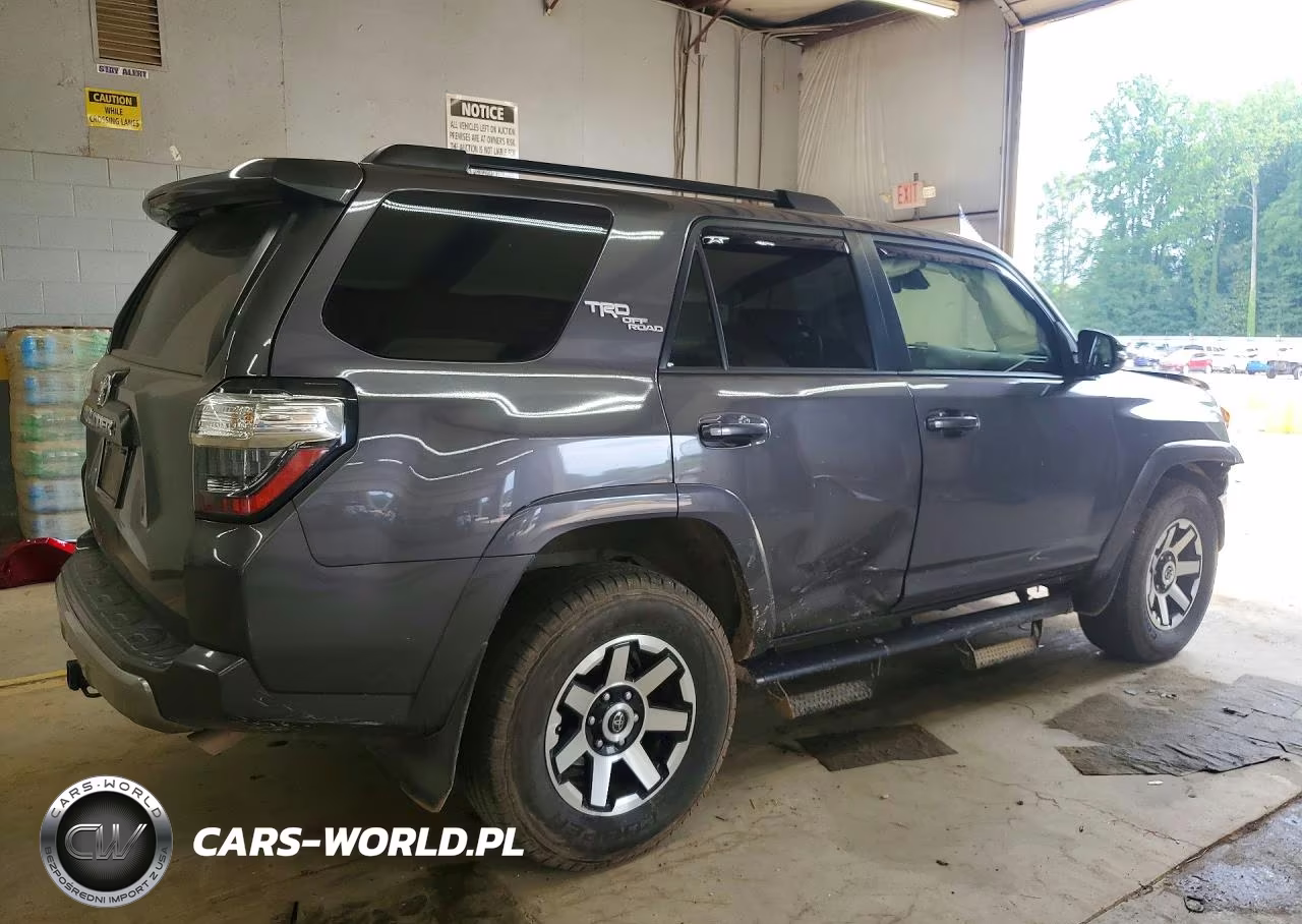 2021 Toyota 4Runner Trd Off-Road Premium VIN:JTERU5JR4M5887984 - 3