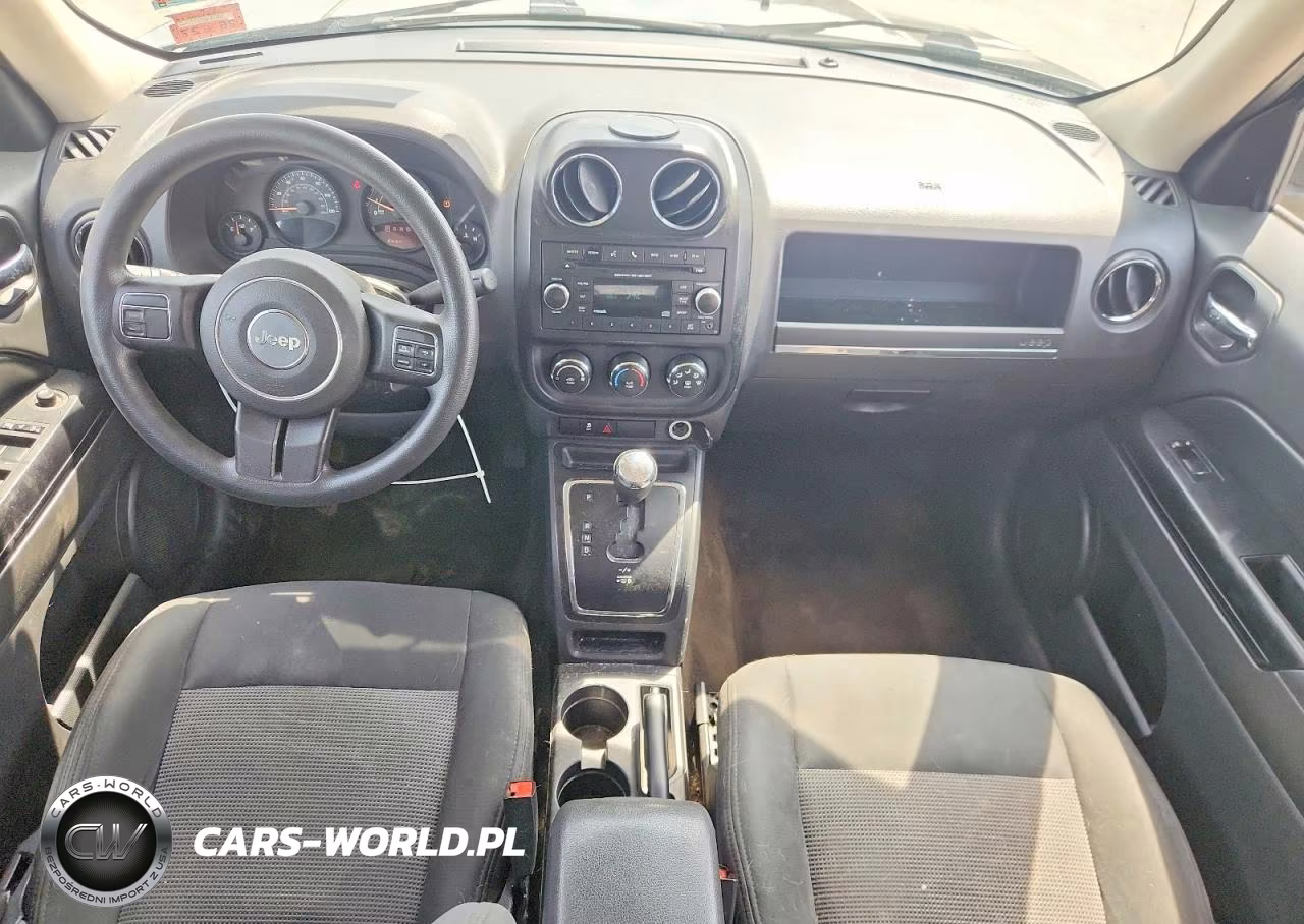 2016 Jeep Patriot Sport VIN:1C4NJRBB7GD549882 - 8