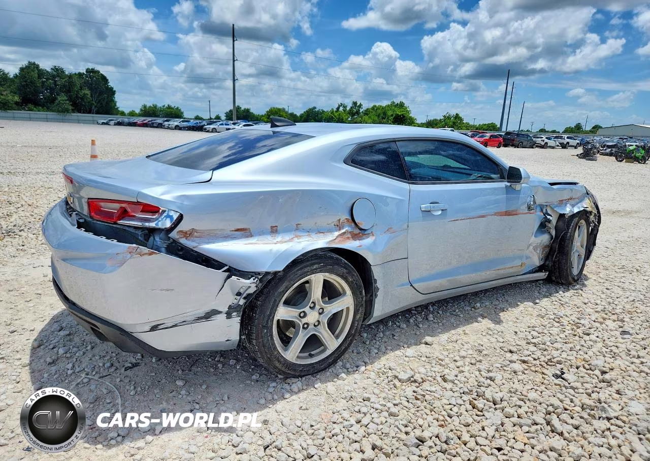 2017 Chevrolet Camaro Lt VIN:1G1FB1RS4H0136926 - 3