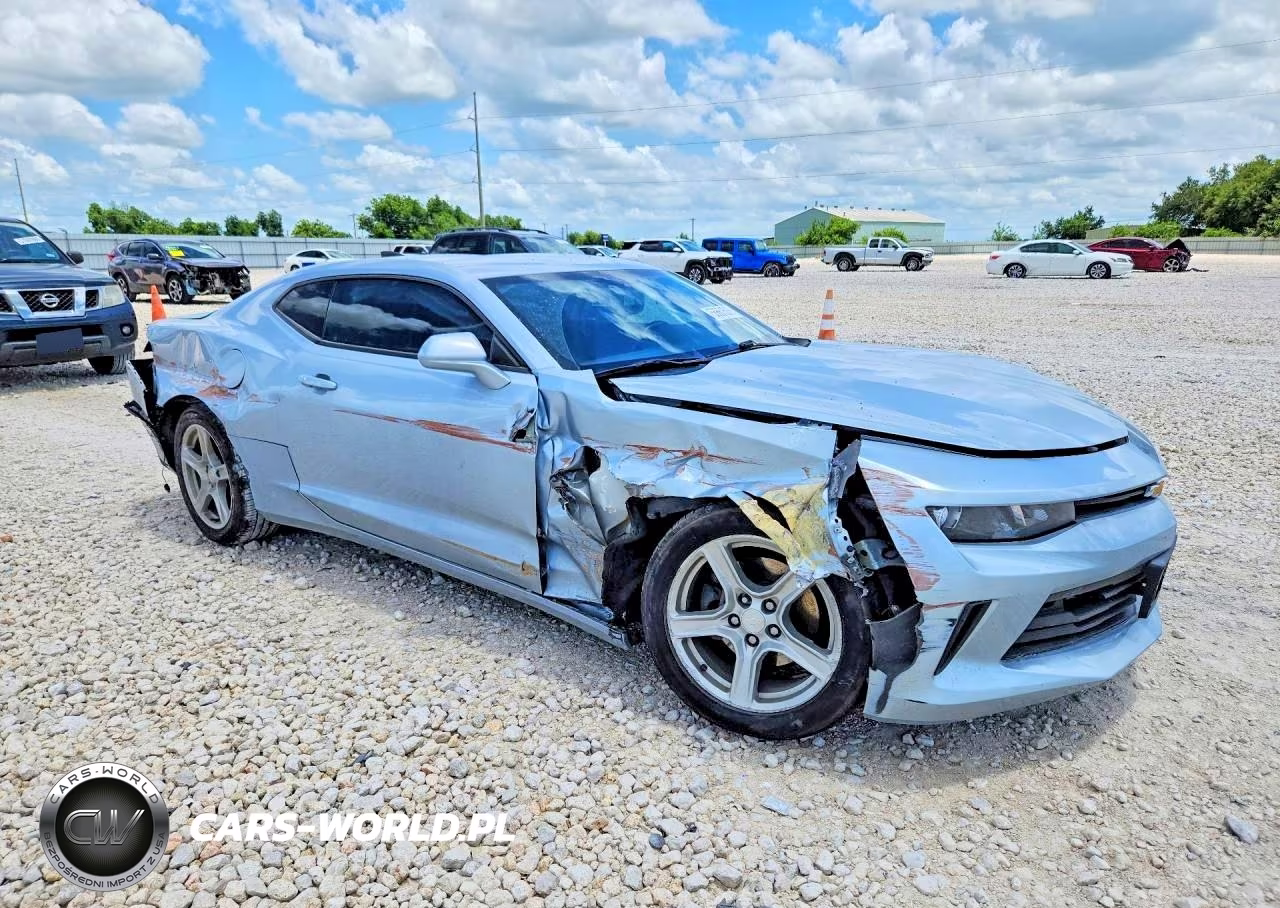 2017 Chevrolet Camaro Lt VIN:1G1FB1RS4H0136926 - 4