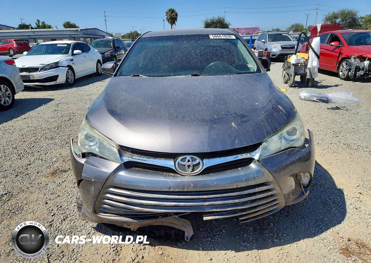 2015 Toyota Camry Le VIN:4T4BF1FK4FR506732 - 5