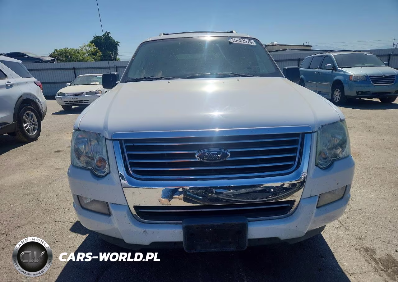 2010 Ford Explorer Xlt VIN:1FMEU7DE4AUA58546 - 5