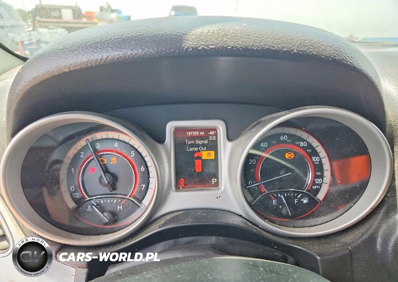 2016 Dodge Journey Se VIN:3C4PDCABXGT182212 - 9