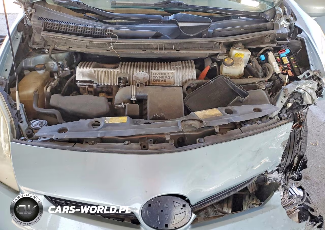 2013 Toyota Prius Two VIN:JTDKN3DU8D5589073 - 11