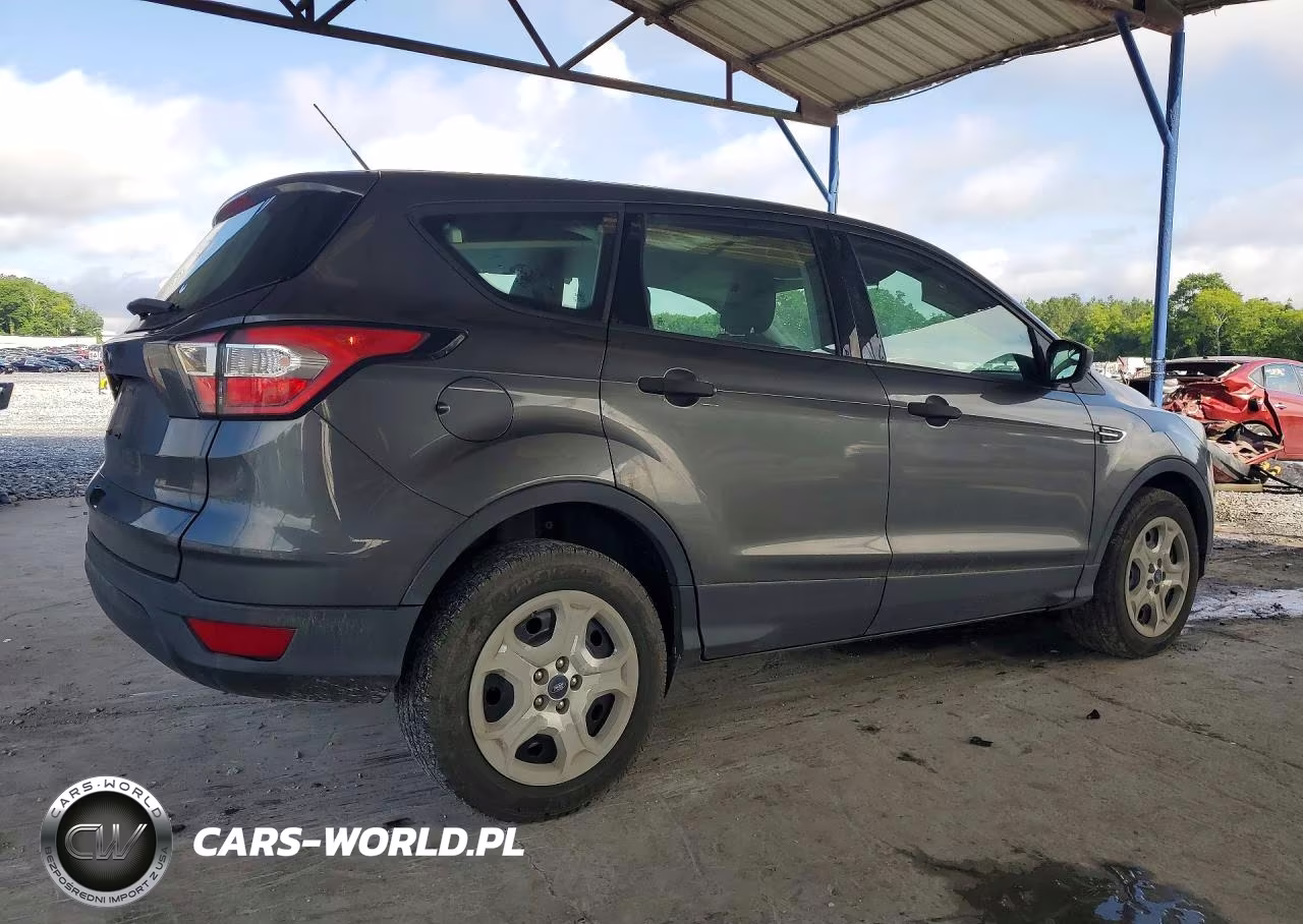 2018 Ford Escape S VIN:1FMCU0F7XJUA88499 - 3