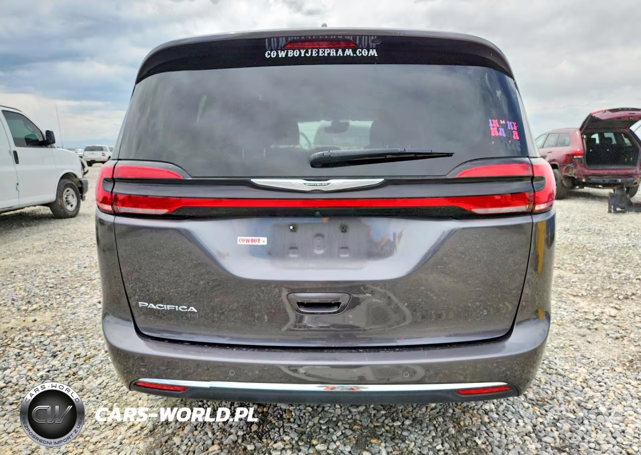 2021 Chrysler Pacifica Touring L VIN:2C4RC1BG7MR601187 - 6