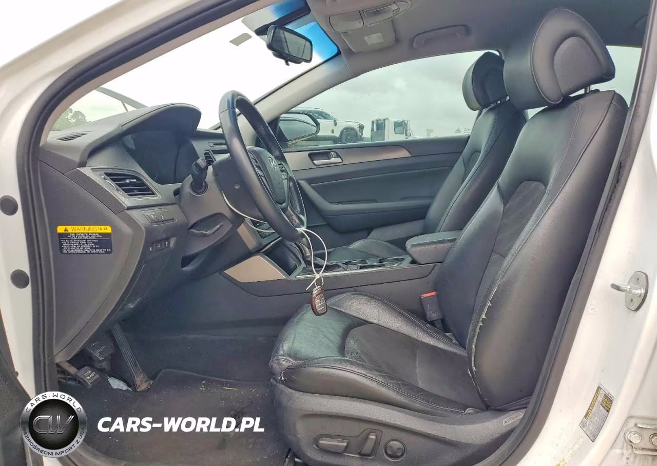 2016 Hyundai Sonata Sport VIN:5NPE34AF1GH268737 - 7