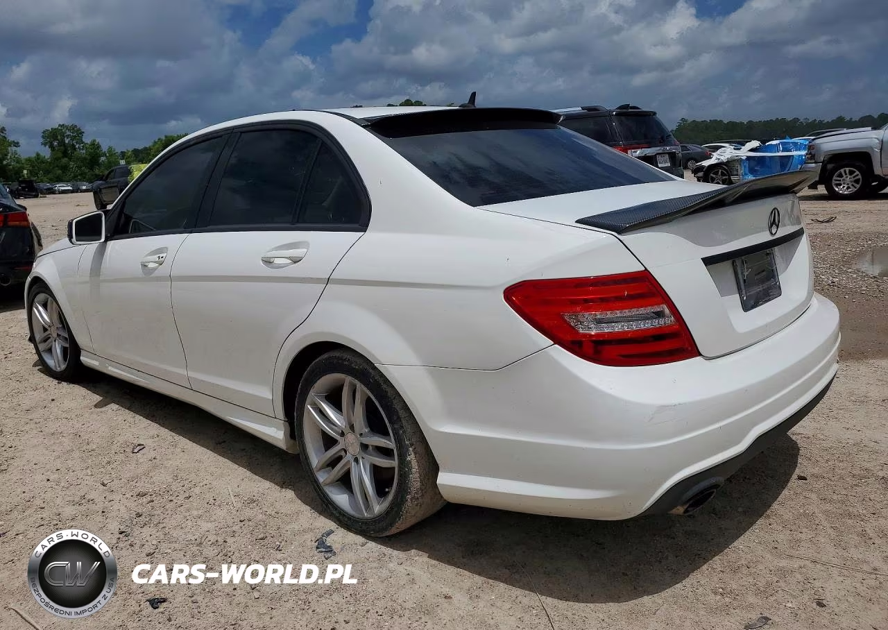 2013 Mercedes-Benz C 250 VIN:WDDGF4HB6DR287619 - 2