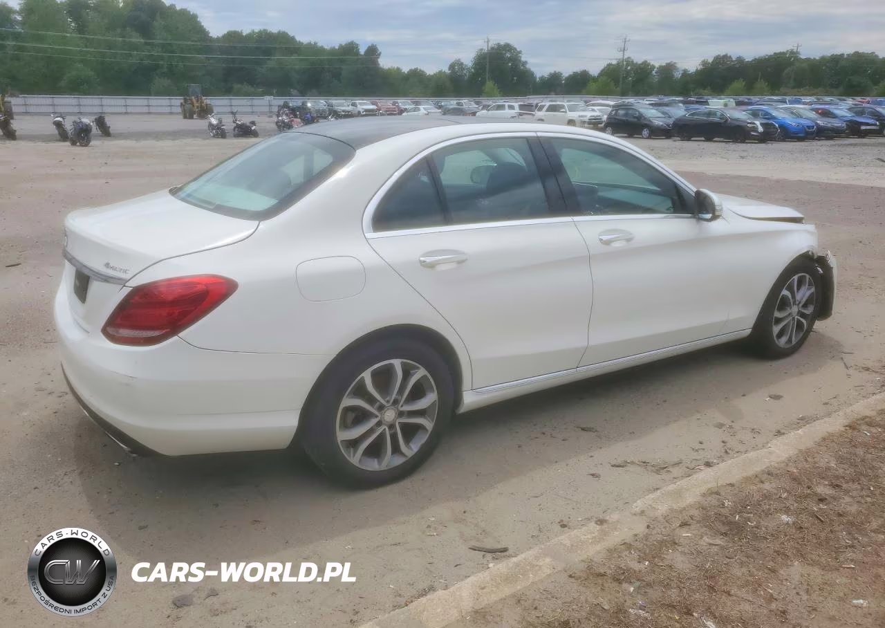 2015 Mercedes-Benz C 300 4Matic VIN:55SWF4KB8FU036901 - 3