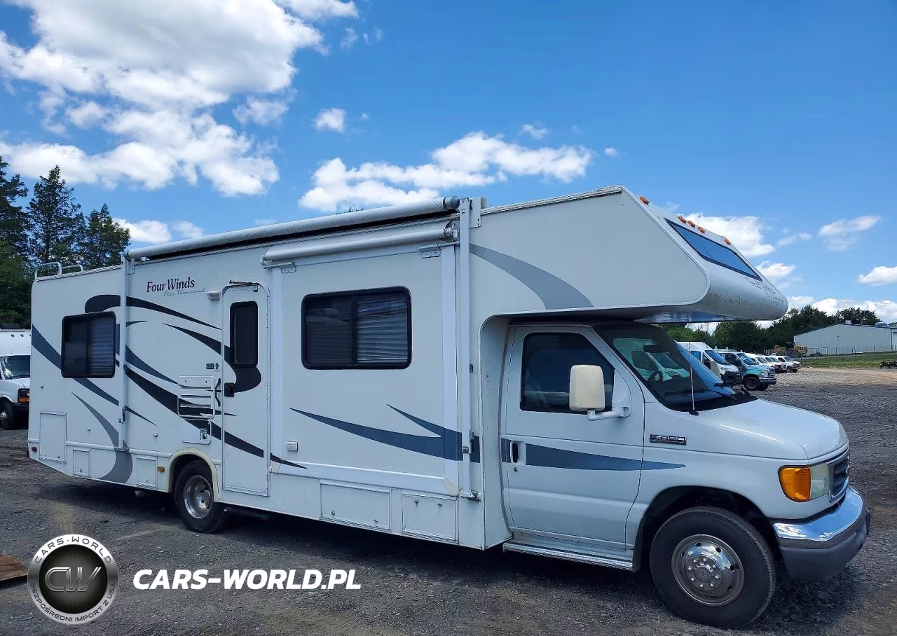2006 Ford Econoline E450 Super Duty Cutaway Van
