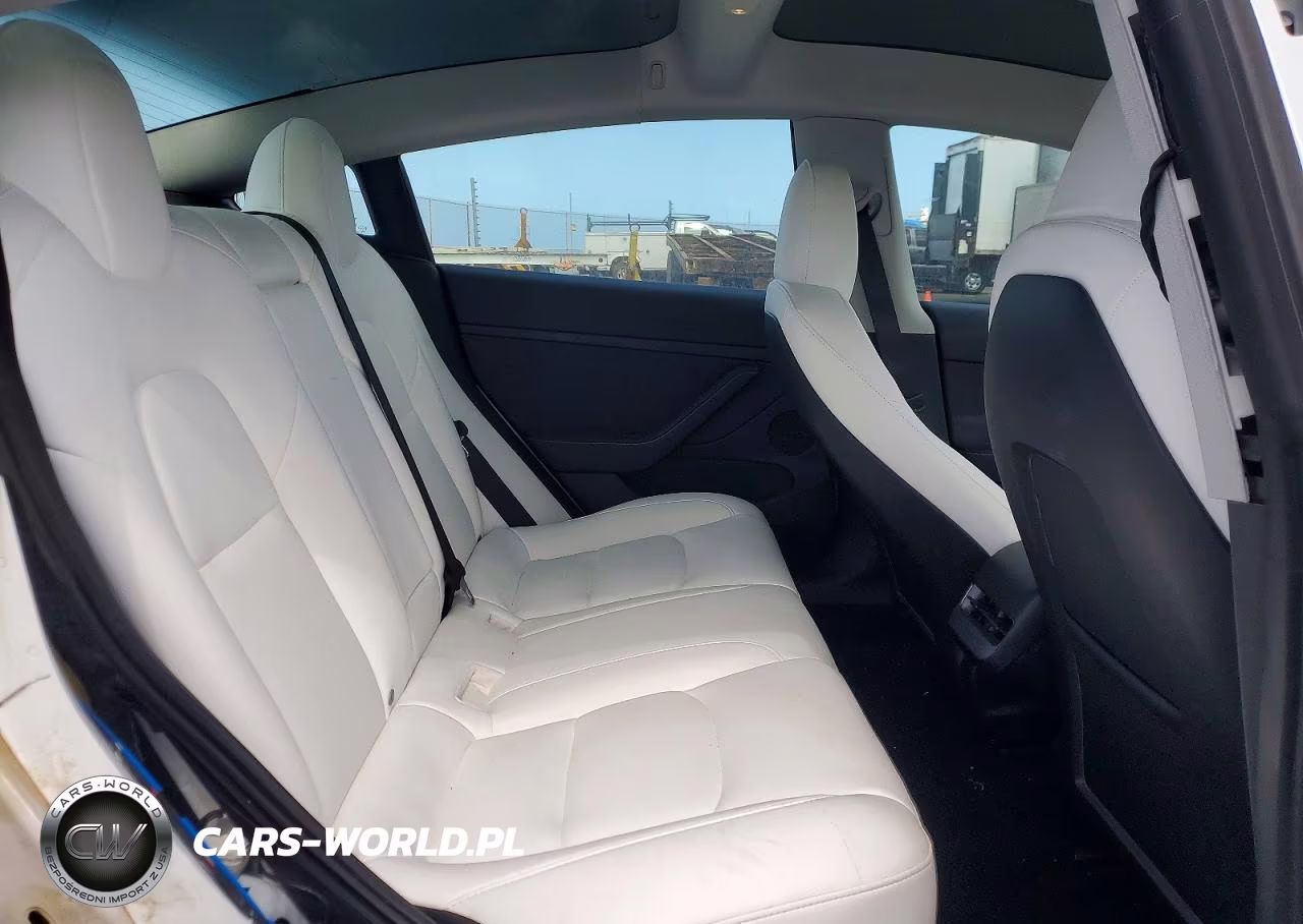 2023 Tesla Model 3 VIN:5YJ3E1EA6PF519586 - 10