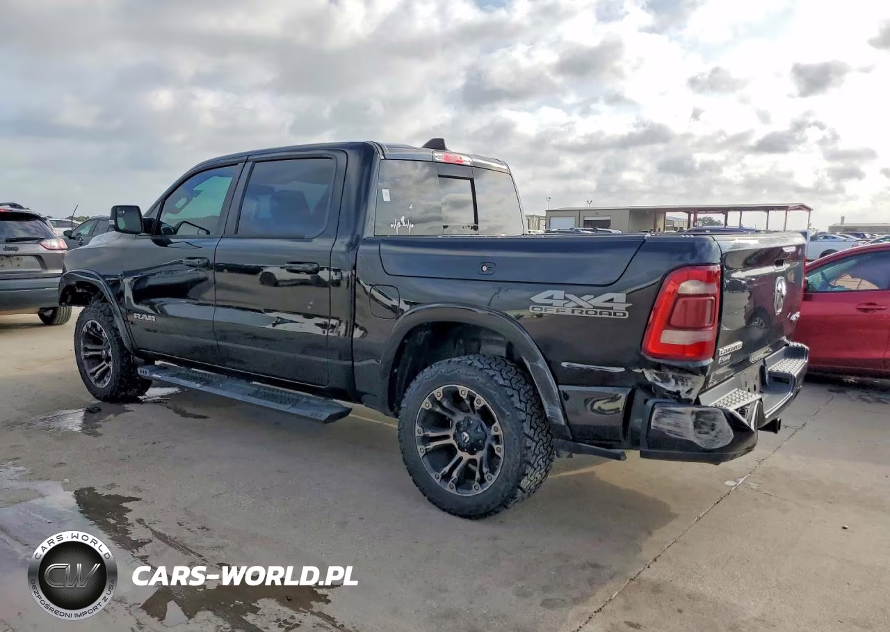 2020 Ram 1500 Laramie VIN:1C6SRFJT7LN349052 - 2