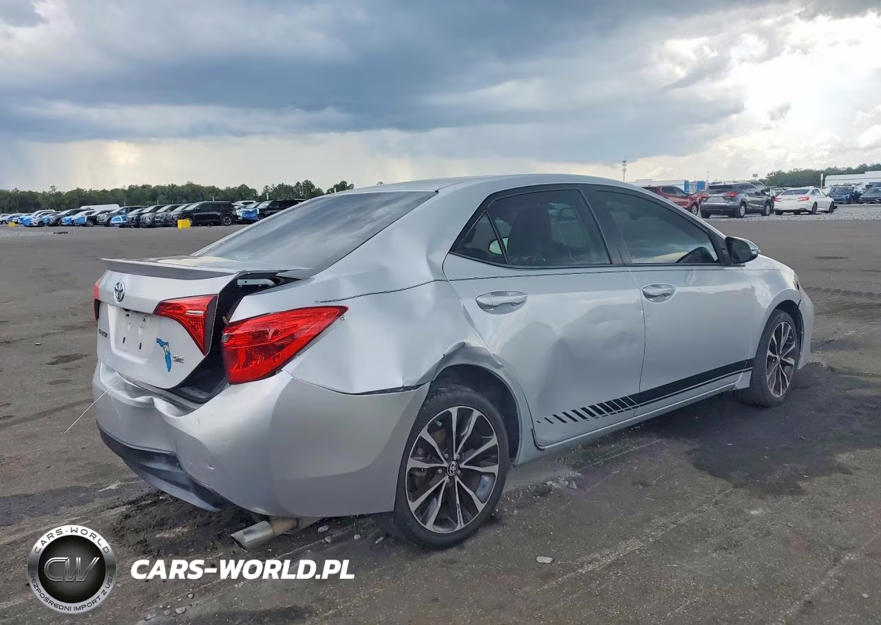 2017 Toyota Corolla L VIN:2T1BURHE8HC787363 - 3