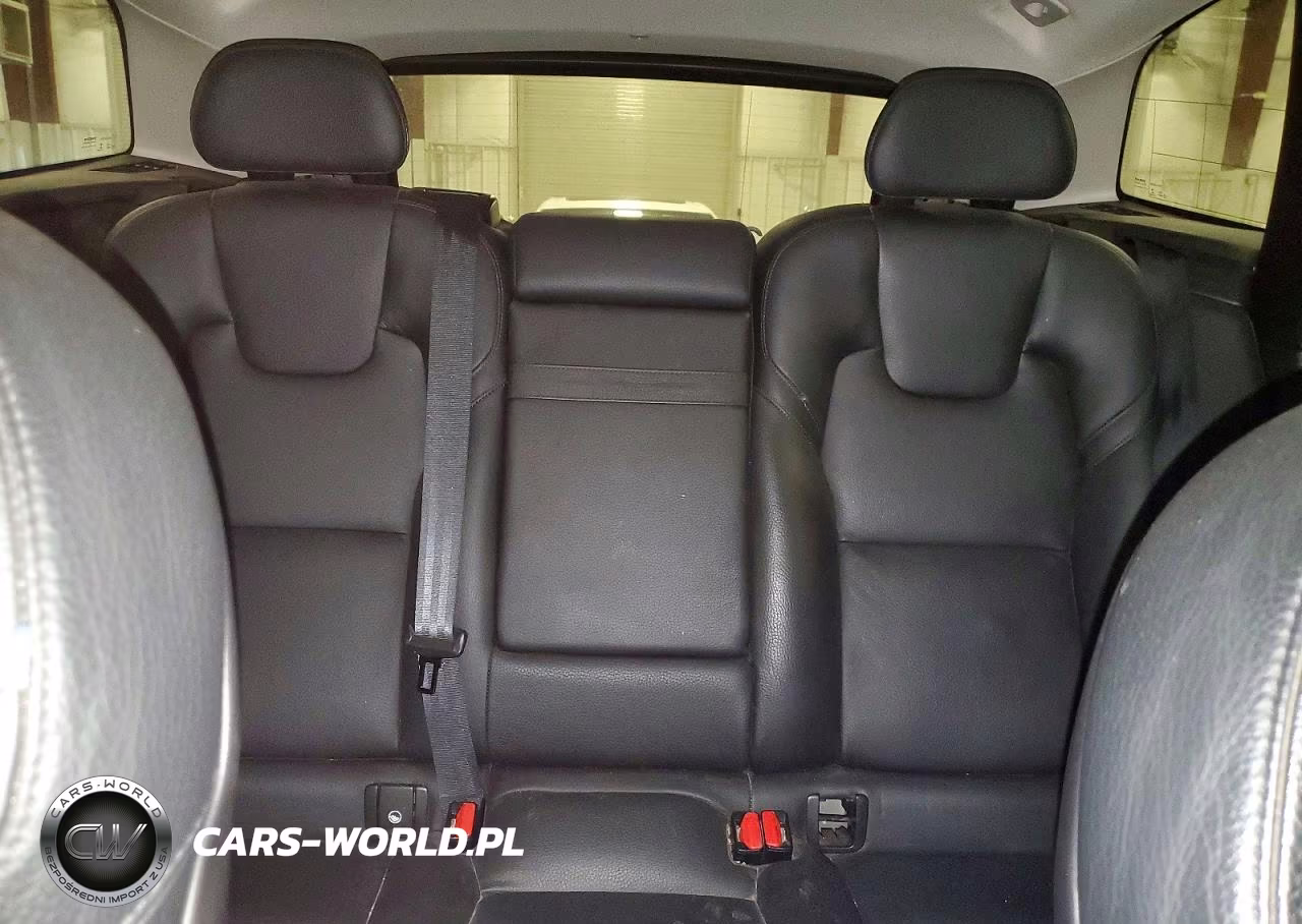 2018 Volvo Xc60 T5 VIN:LYV102RKXJB097099 - 10