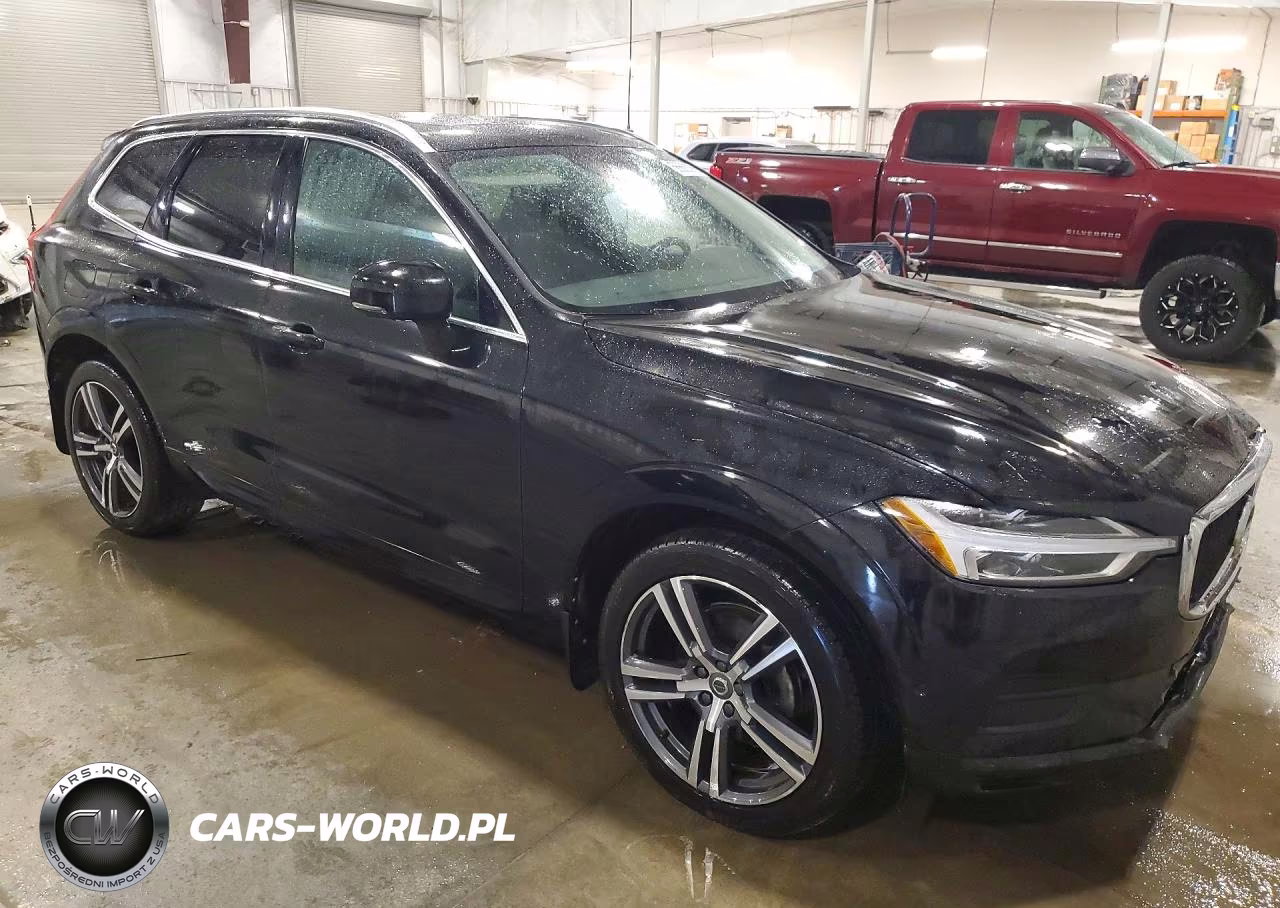 2018 Volvo Xc60 T5 VIN:LYV102RKXJB097099 - 4