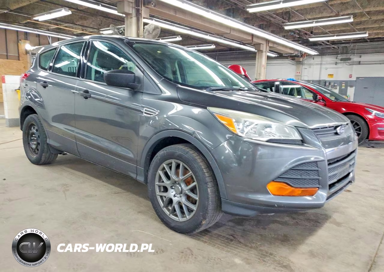 2016 Ford Escape S VIN:1FMCU0F75GUC65095 - 4
