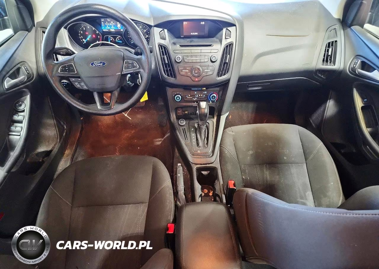 2016 Ford Focus Se VIN:1FADP3F24GL224653 - 8