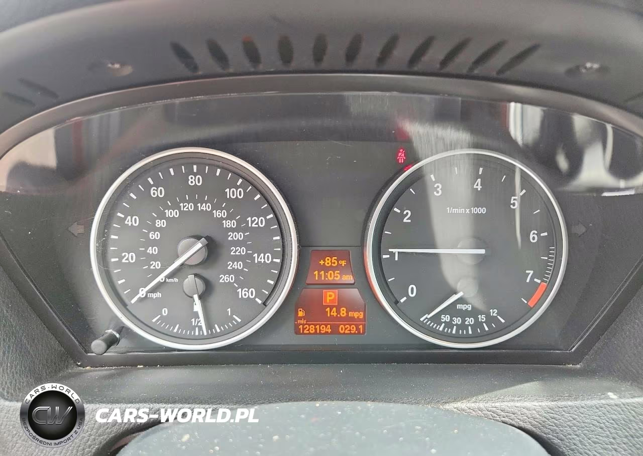 2013 BMW X5 xDrive35I VIN:5UXZV4C57DL992910 - 9
