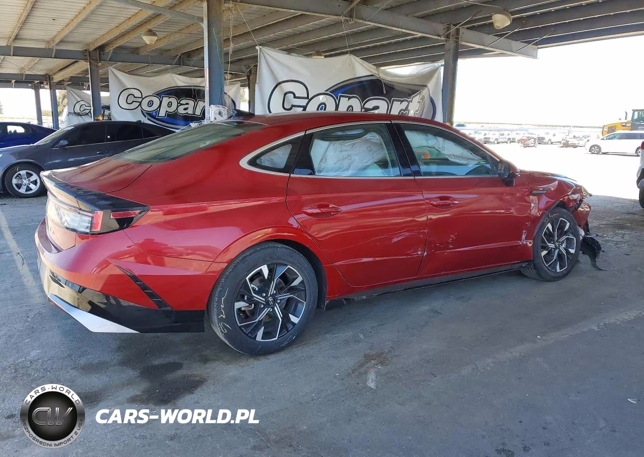 2025 Hyundai Sonata Sel VIN:KMHL64JA1SA467981 - 3