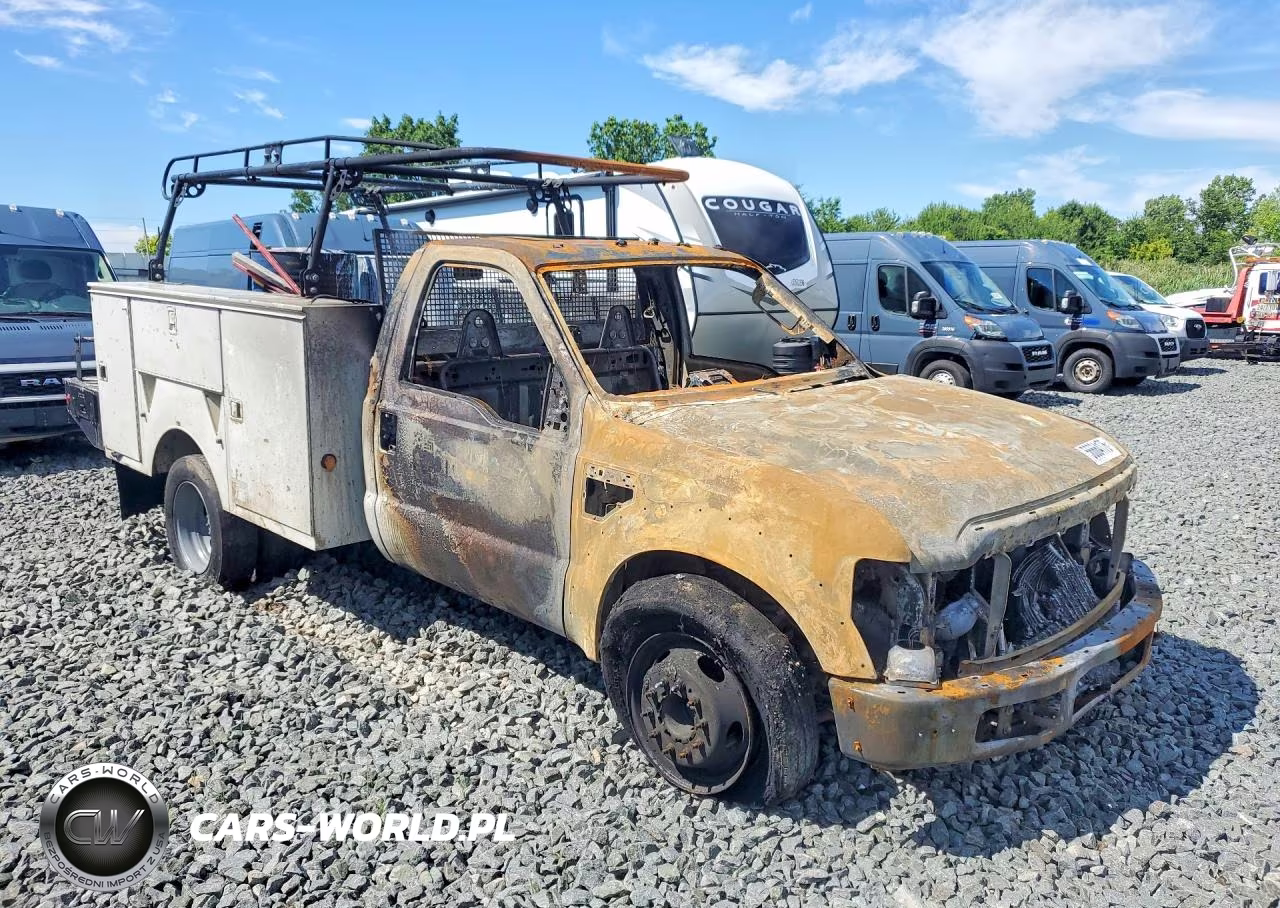 2008 Ford F450 Super Duty VIN:1FD4F46R88EE00122 - 4