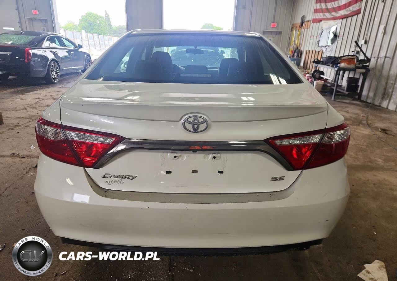 2017 Toyota Camry Se VIN:4T1BF1FK9HU273573 - 6