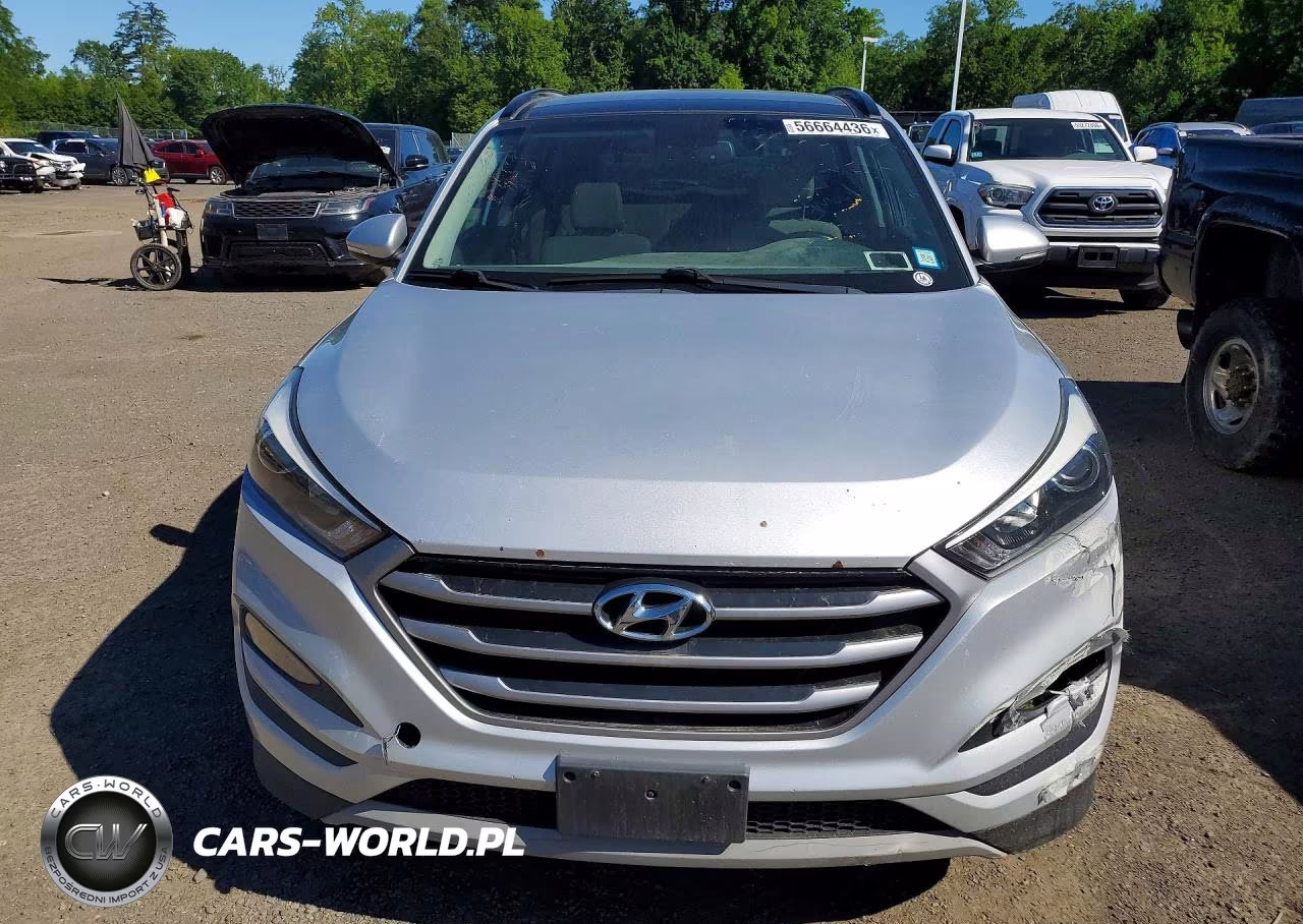 2018 Hyundai Tucson Value VIN:KM8J3CA2XJU797683 - 5
