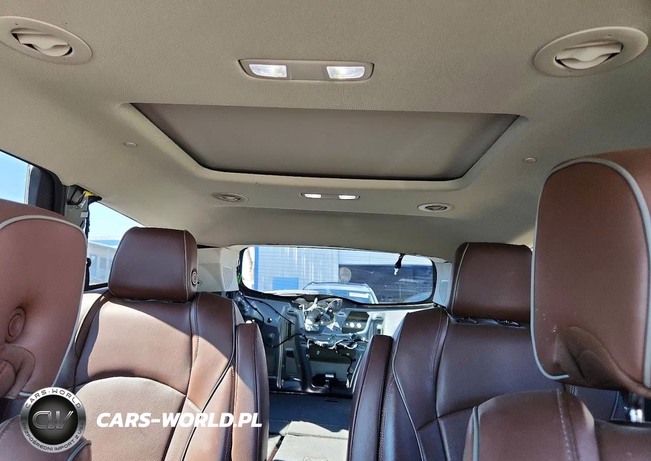 2018 Buick Enclave Avenir VIN:5GAEVCKWXJJ270098 - 10