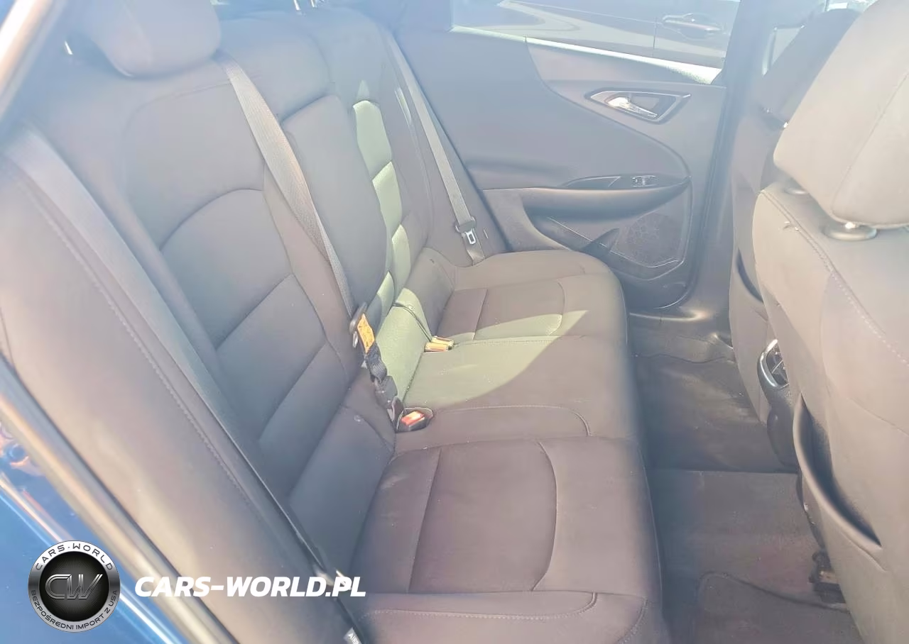 2019 Chevrolet Malibu Lt VIN:1G1ZD5ST5KF172789 - 10