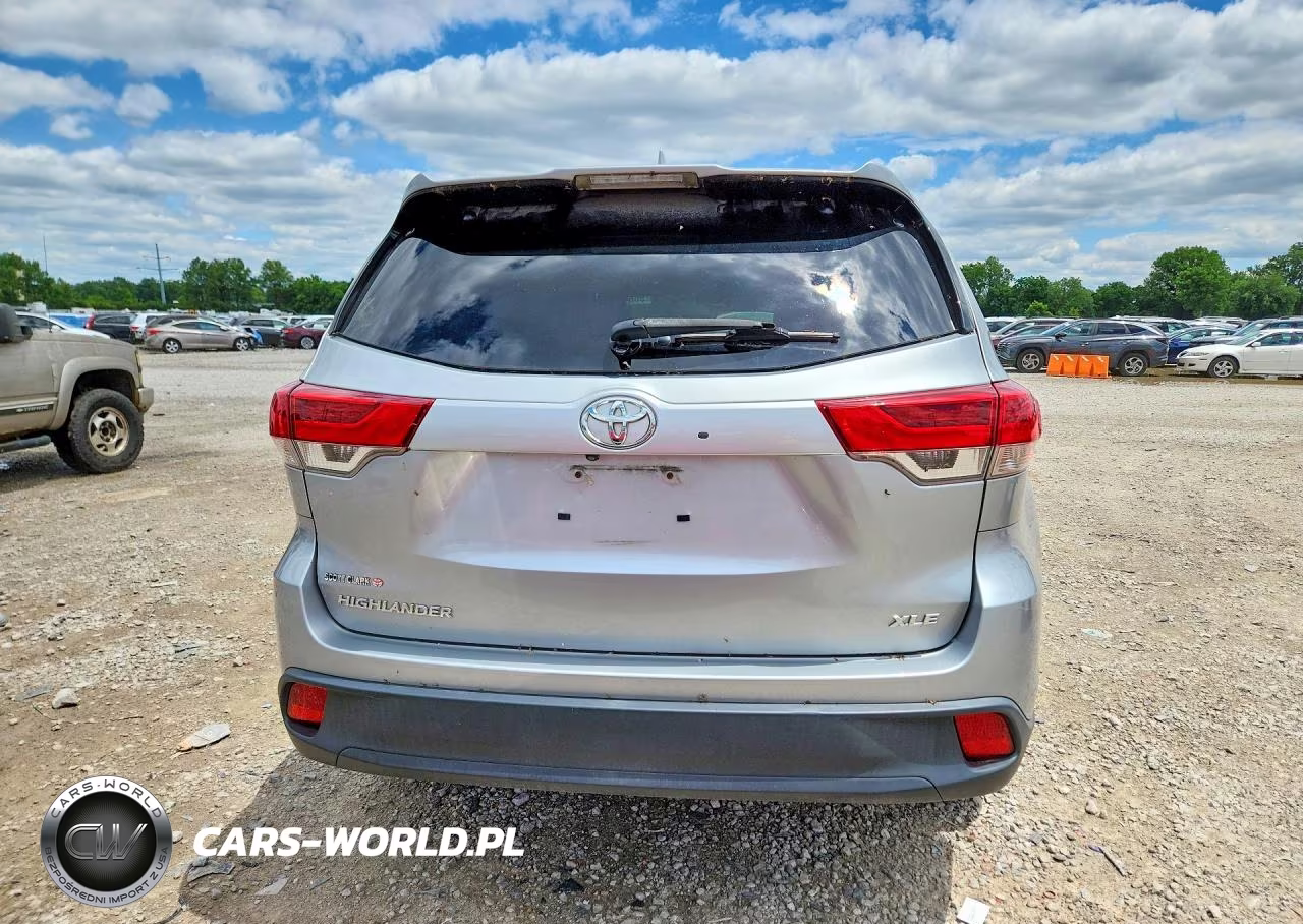 2019 Toyota Highlander Xle VIN:5TDKZRFH3KS331137 - 6