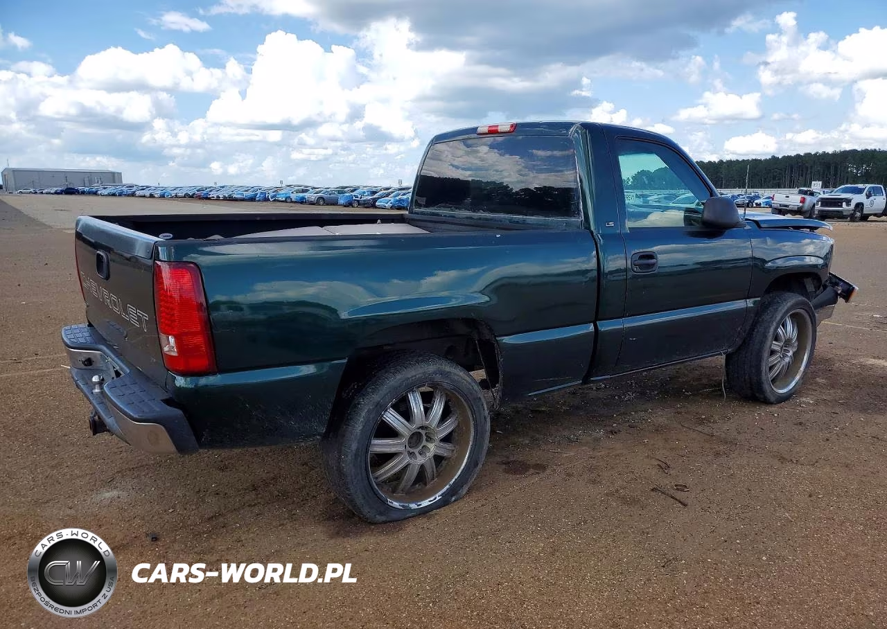 2003 Chevrolet Silverado C1500 VIN:1GCEC14X93Z359843 - 3