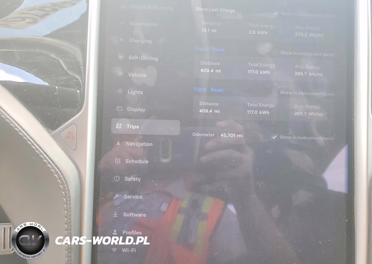2018 Tesla Model S VIN:5YJSA1E24JF281793 - 9