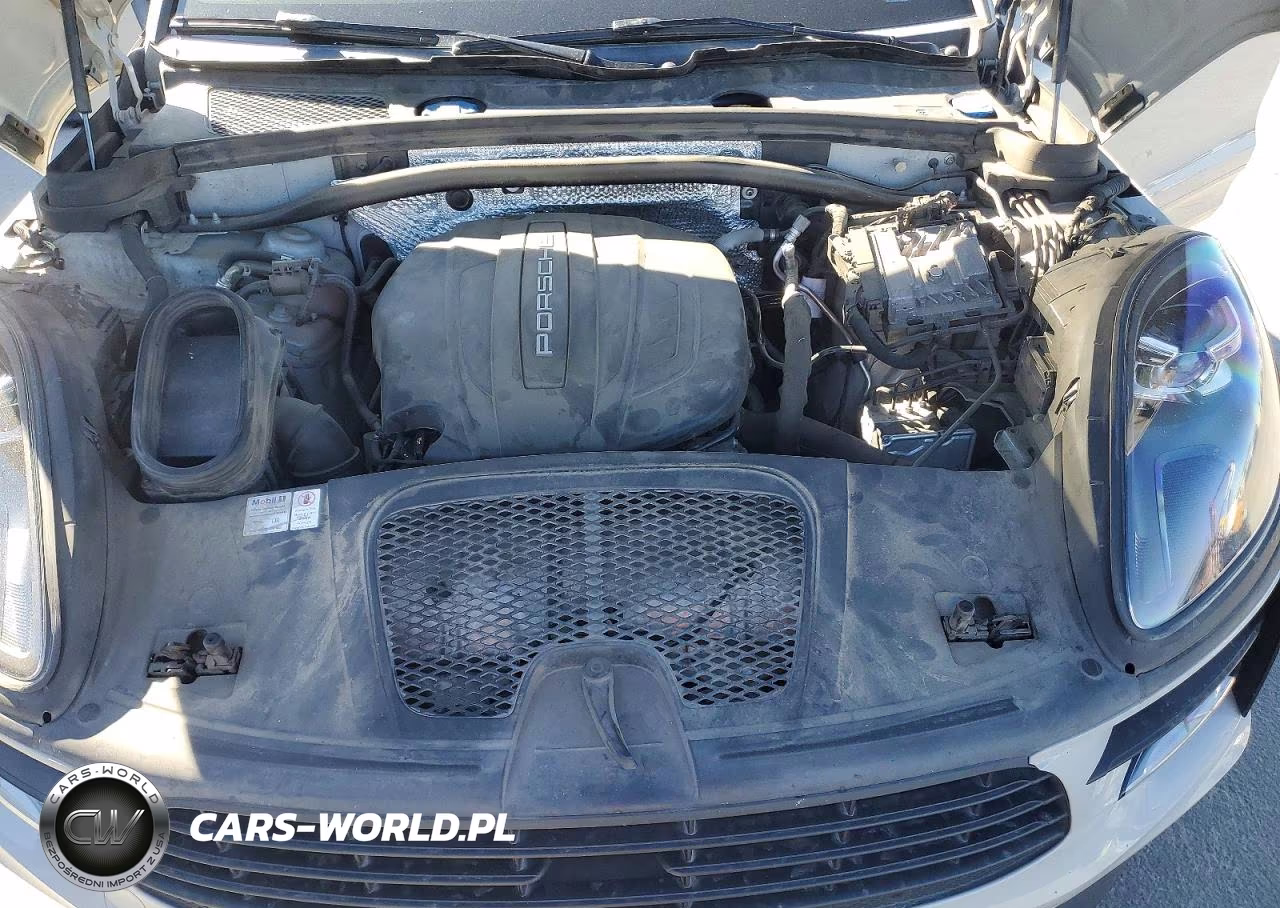 2020 Porsche Macan VIN:WP1AA2A53LLB14213 - 12