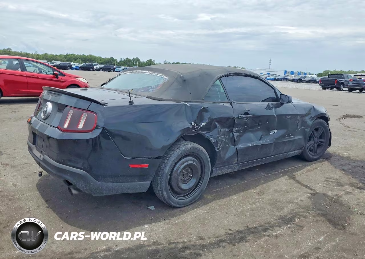 2011 Ford Mustang VIN:1ZVBP8EM5B5108907 - 3