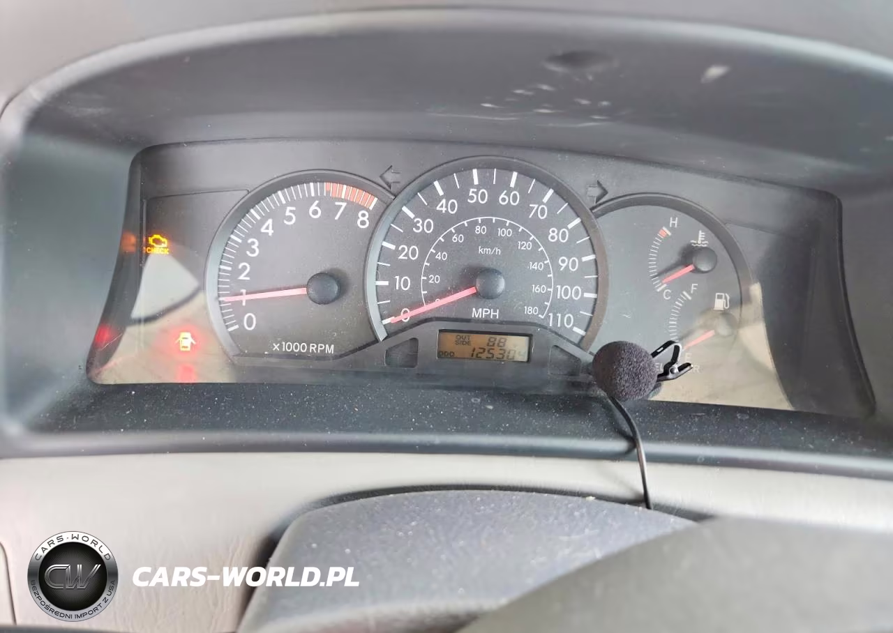 2005 Toyota Corolla Ce VIN:1NXBR32E75Z362184 - 9