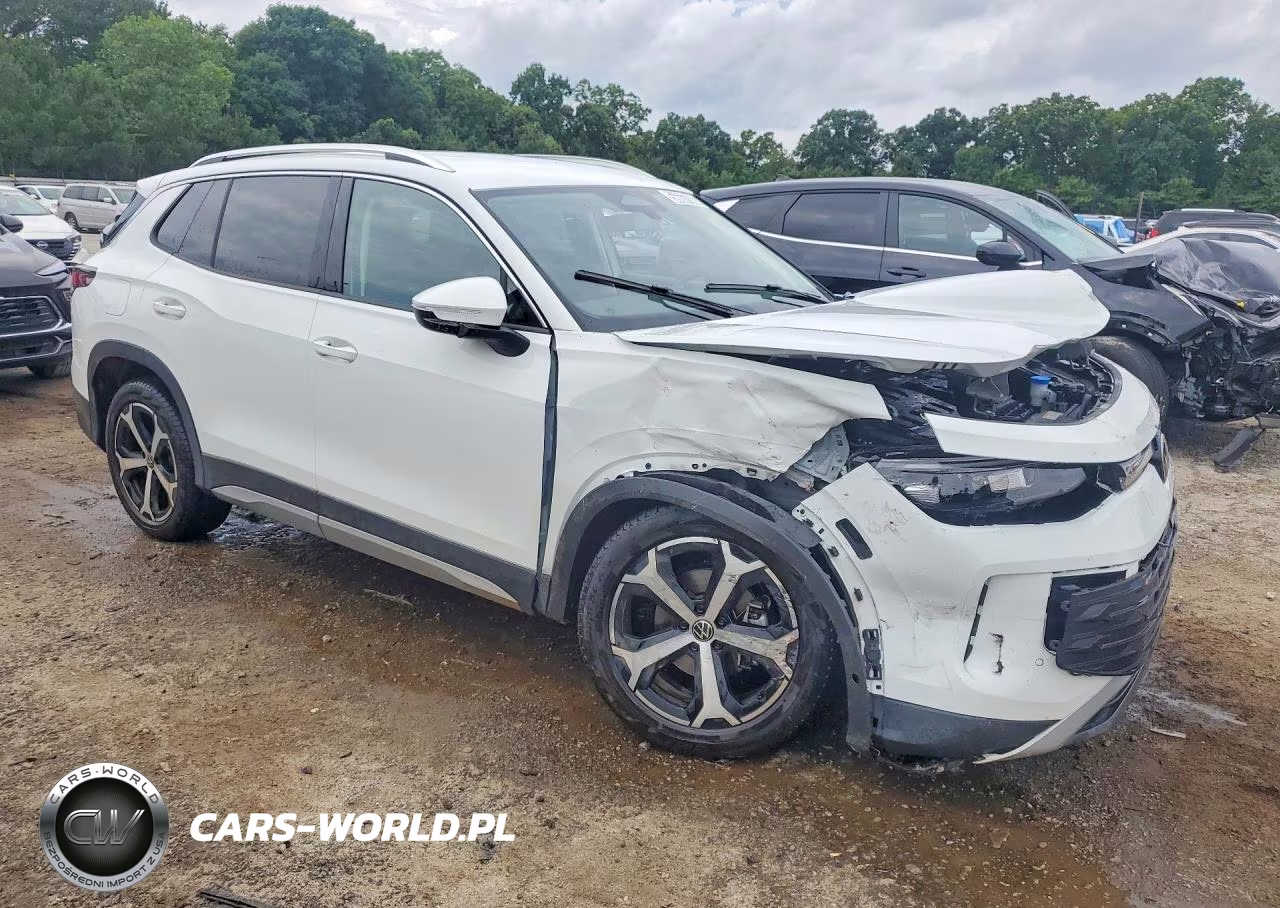 2026 Volkswagen Tiguan Se VIN:3VVFR7RM2TM074313 - 4