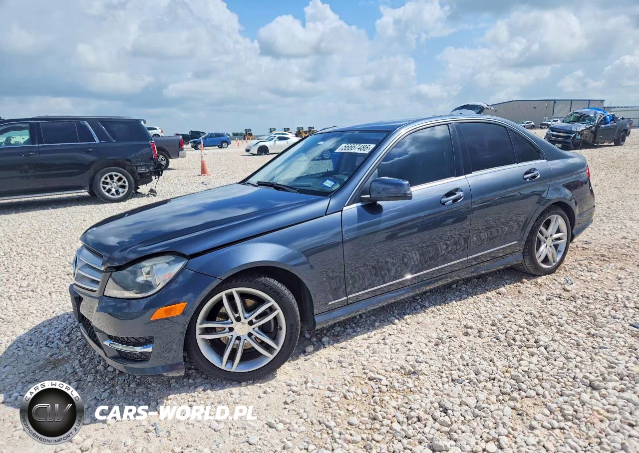 2013 Mercedes-Benz C 250