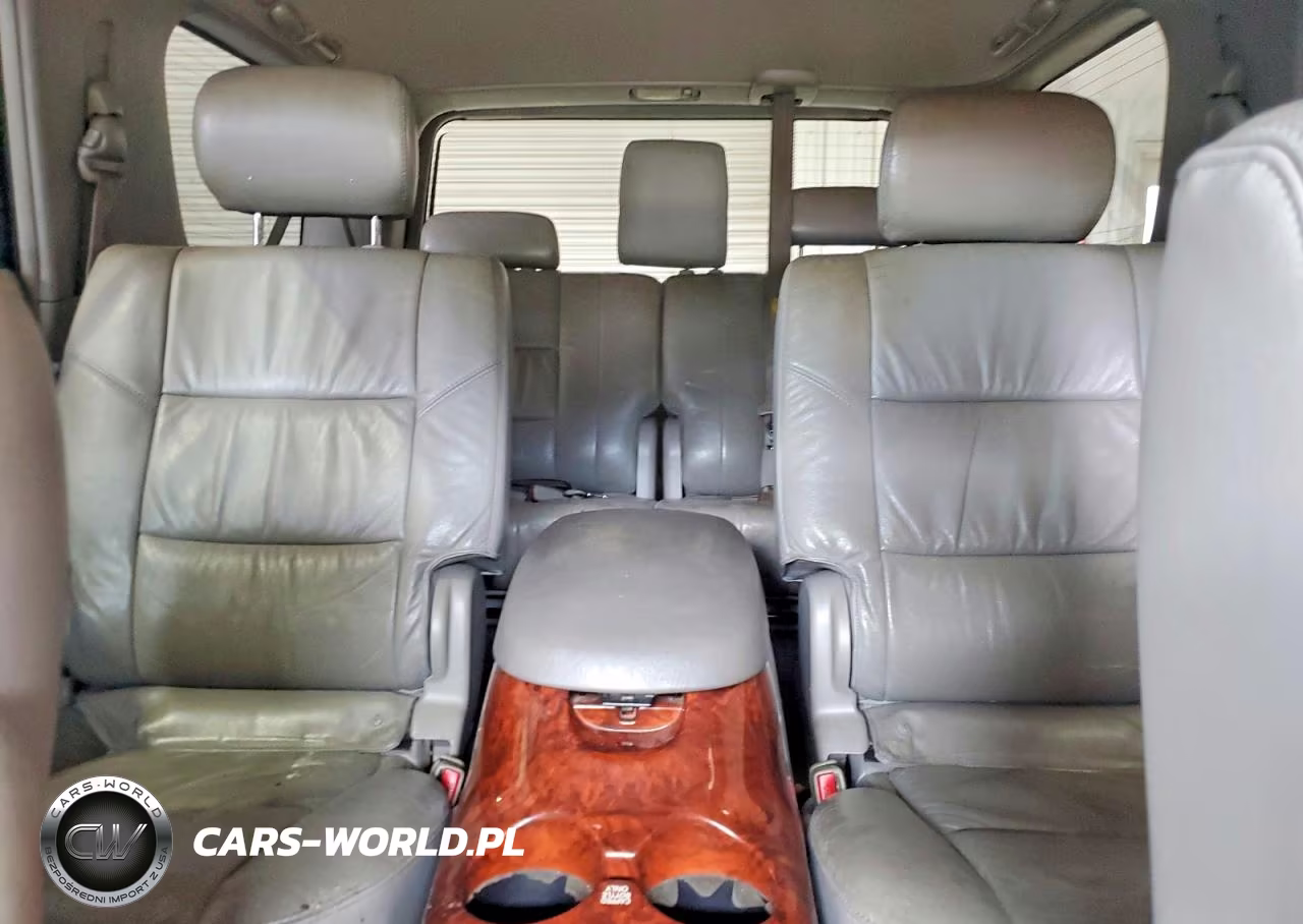 2005 Toyota Sequoia Limited VIN:5TDBT48AX5S243081 - 10