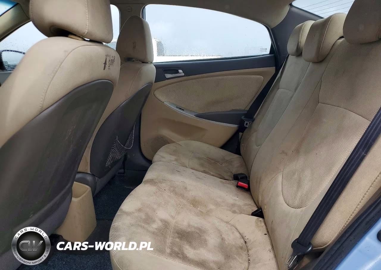 2013 Hyundai Accent Gls VIN:KMHCT4AE4DU389693 - 10