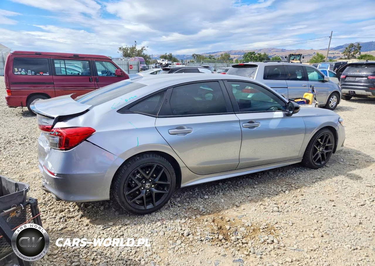 2023 Honda Civic Sport VIN:2HGFE2F50PH525934 - 3
