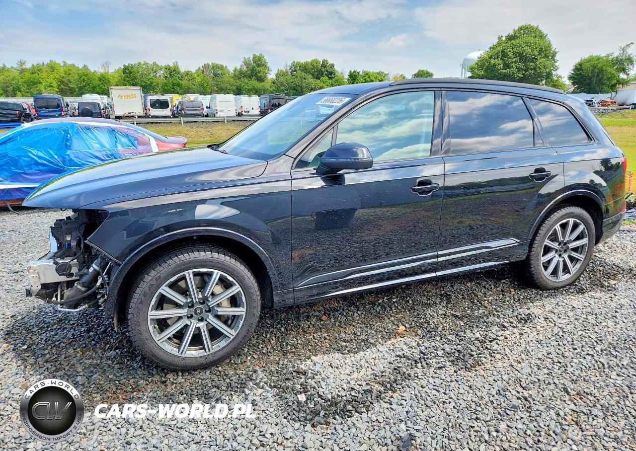 2022 Audi Q7 Premium Plus