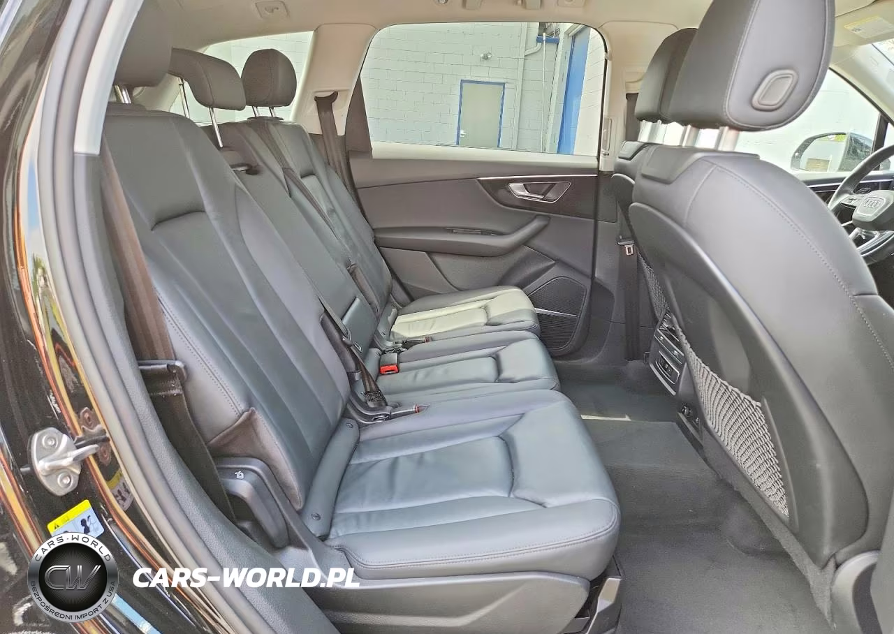 2022 Audi Q7 Premium Plus VIN:WA1LJBF77ND007547 - 11