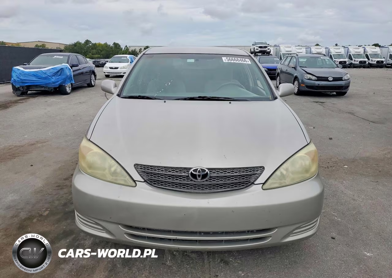 2004 Toyota Camry Le VIN:4T1BE30K94U927036 - 5
