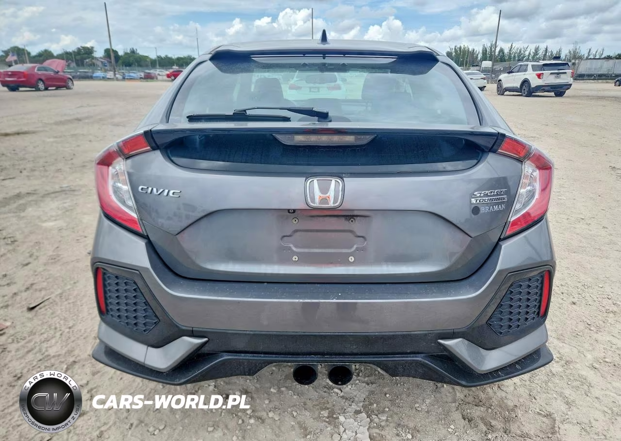 2019 Honda Civic Sport Touring VIN:SHHFK7H99KU215850 - 6
