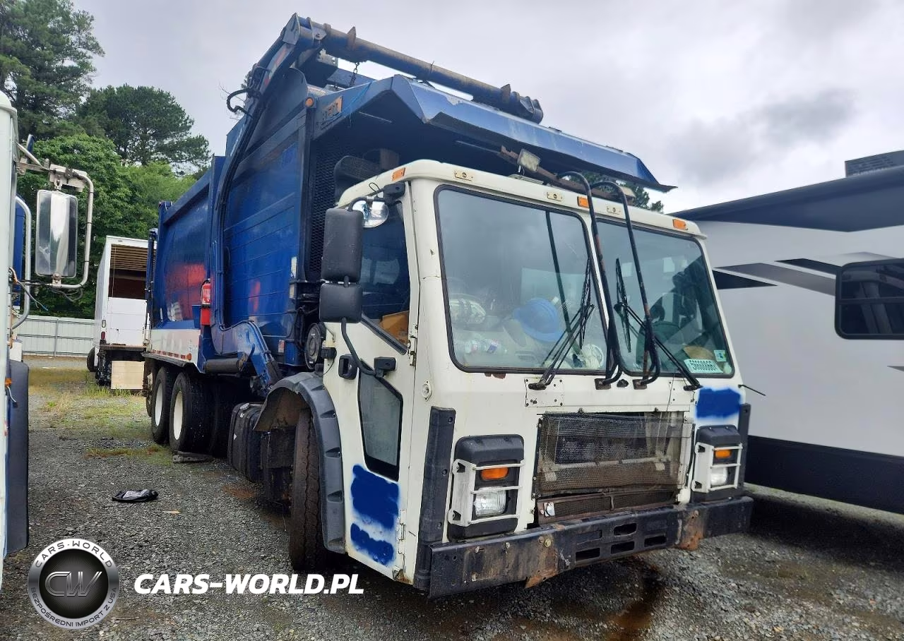 2016 Mack Lr600 Refuse Truck – zdjęcie 1 z 10