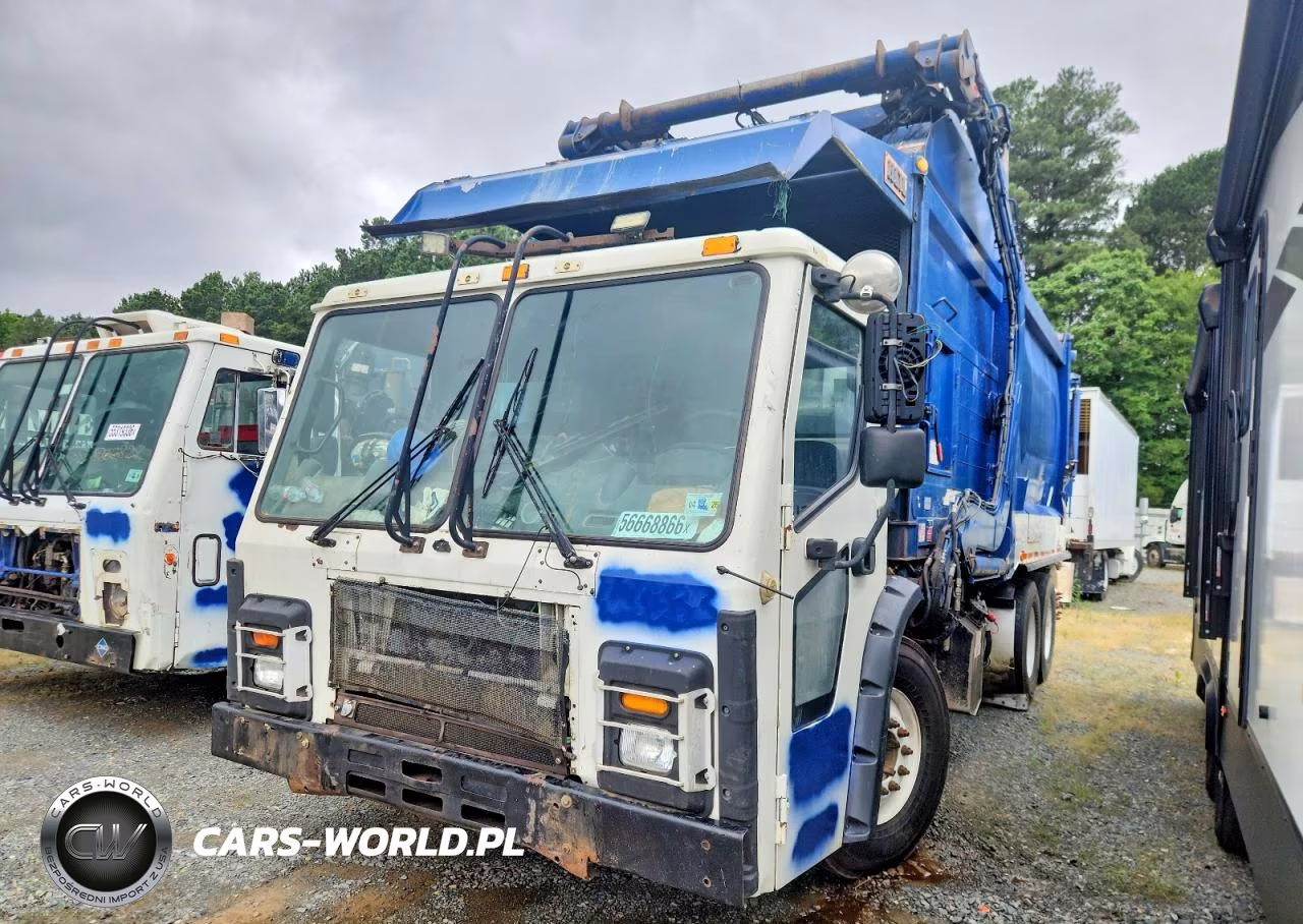2016 Mack Lr600 Refuse Truck VIN:1M2LR05C7GM001232 - 2