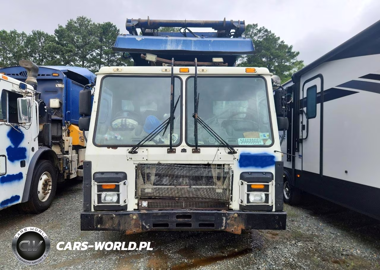 2016 Mack Lr600 Refuse Truck VIN:1M2LR05C7GM001232 - 7