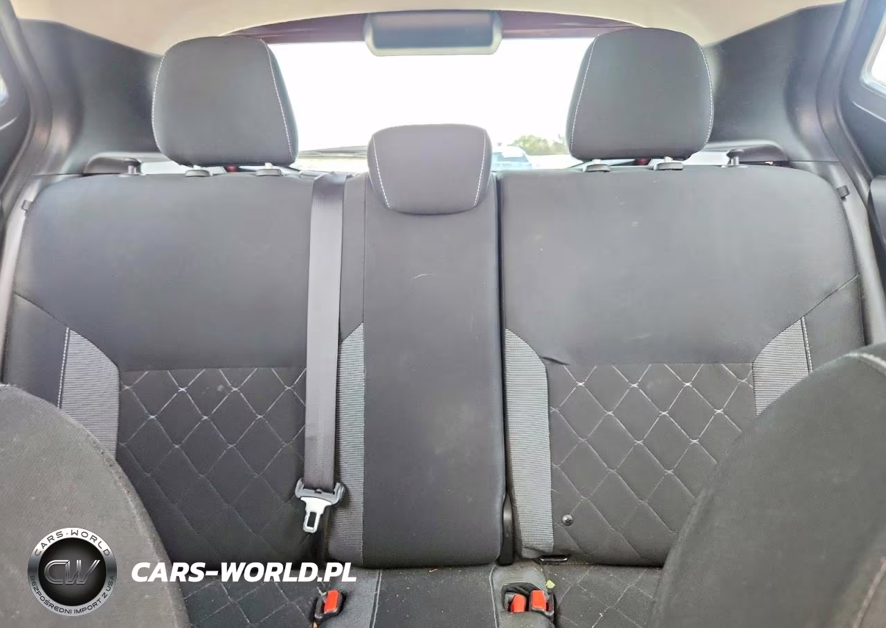 2019 Nissan Kicks Sv VIN:3N1CP5CU5KL520434 - 10