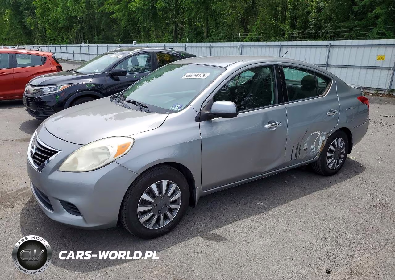 2014 Nissan Versa 1.6 S